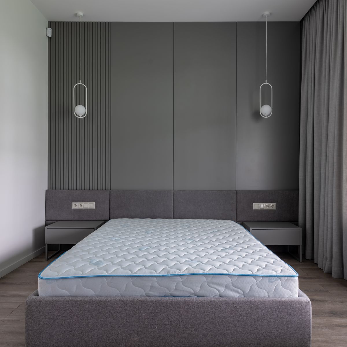 CloudRest Hybrid Mattress (Queen)