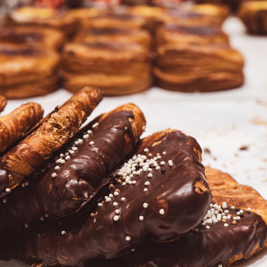Chocolate Cream Pastry